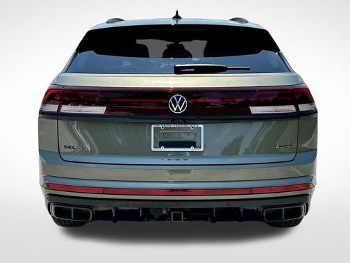 2025 Volkswagen Atlas Cross Sport 2.0T SEL R-Line Black