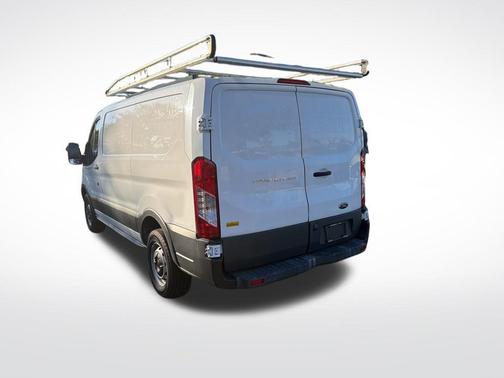 2017 Ford Transit-250 Base