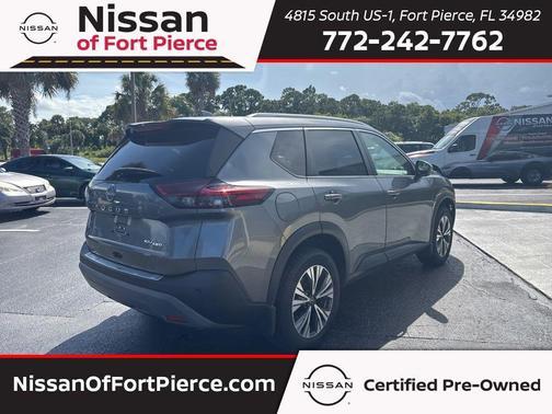 2022 Nissan Rogue SV
