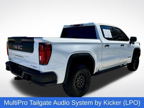 2024 GMC Sierra 1500 AT4X
