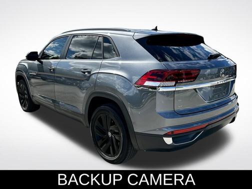 2022 Volkswagen Atlas Cross Sport 2.0T SE w/Technology