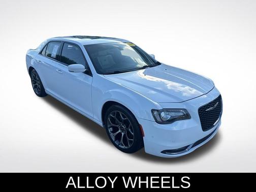 2017 Chrysler 300 S