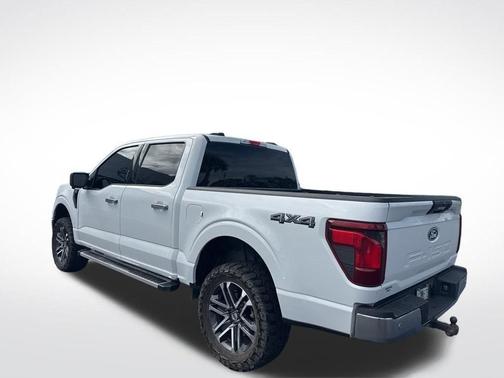 Oxford White 2024 Ford F-150 XLT