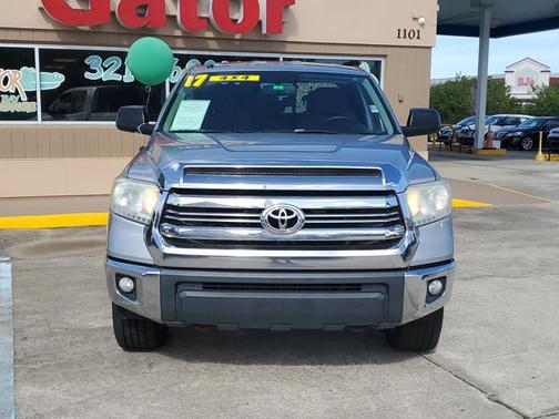 2017 Toyota Tundra SR5