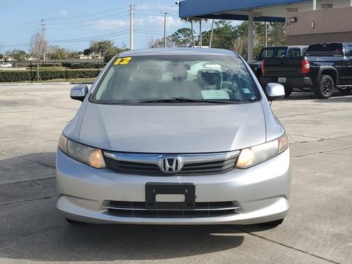 Photo 2 of 23 of 2012 Honda Civic LX