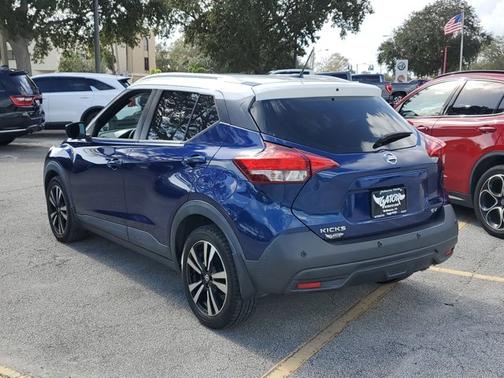 2020 Nissan Kicks SV