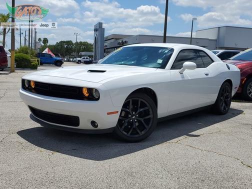 2019 Dodge Challenger SXT
