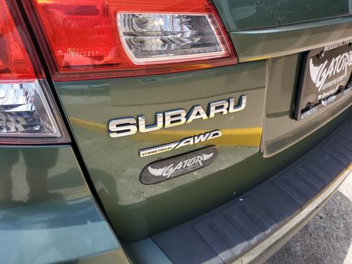 2010 Subaru Outback WGN AT