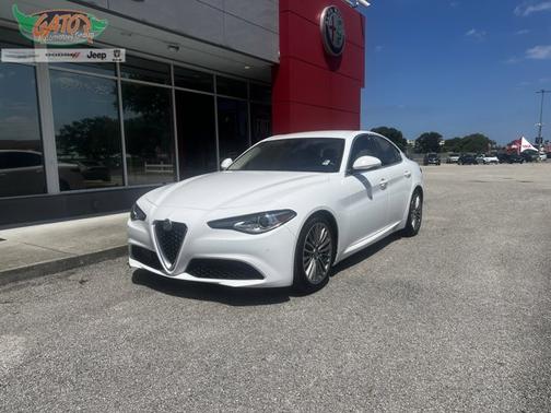 2018 Alfa Romeo Giulia Ti Lusso
