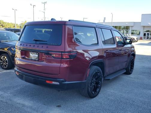 2024 Jeep Wagoneer Series II Carbide