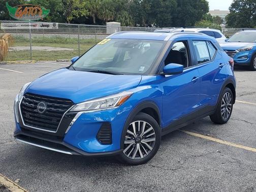 2023 Nissan Kicks SV