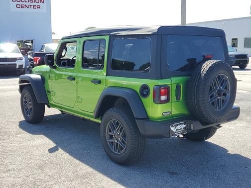2025 Jeep Wrangler Sport S