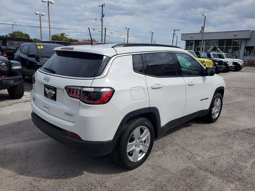 2022 Jeep Compass Latitude