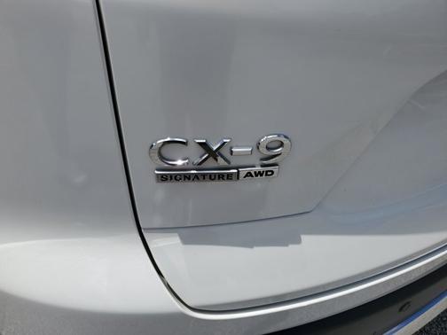 2021 Mazda CX-9 Signature