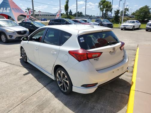 2016 Scion iM 