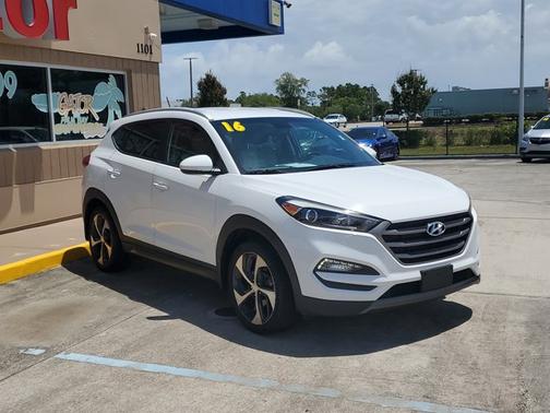 2016 Hyundai TUCSON Sport