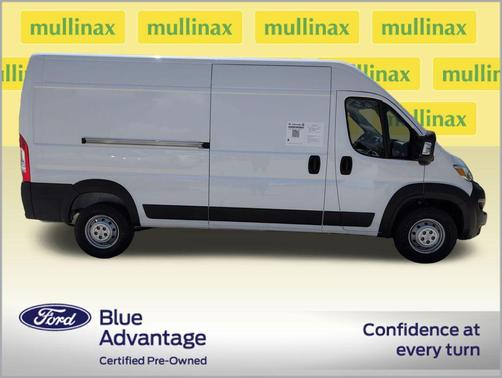 Bright White Clearcoat 2023 RAM ProMaster 2500 High Roof