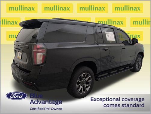 Black 2023 Chevrolet Suburban 4WD Z71