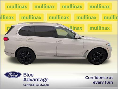 Alpine White 2022 BMW X7 xDrive40i