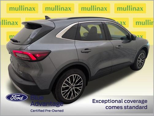 2025 Ford Escape PHEV SE