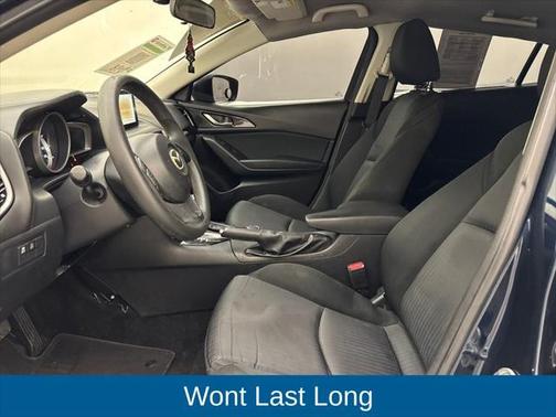 2015 Mazda Mazda3 i Sport