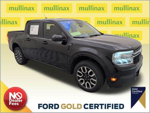 Shadow Black 2024 Ford Maverick Lariat
