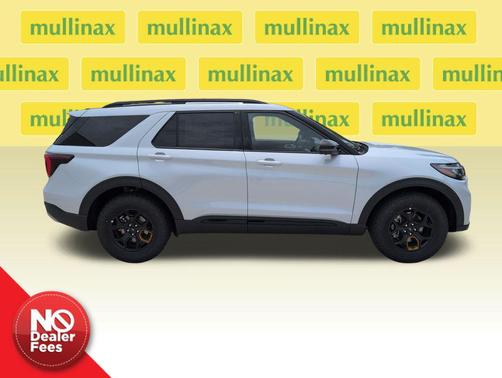 White Metallic 2026 Ford Explorer Tremor
