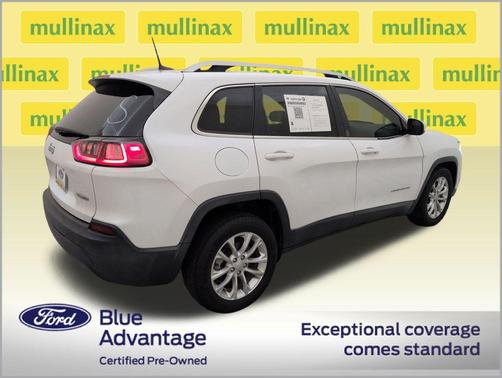 Bright White Clearcoat 2019 Jeep Cherokee Latitude