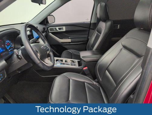 Red Metallic 2022 Ford Explorer XLT