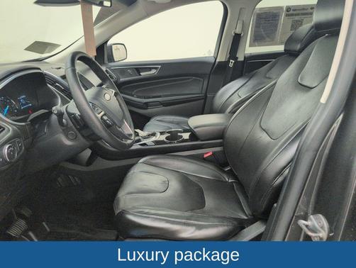 Magnetic Metallic 2018 Ford Edge Titanium