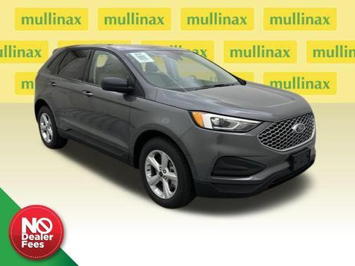 Carbonized Gray Metallic 2024 Ford Edge SE