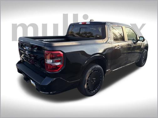 2025 Ford Maverick Lobo