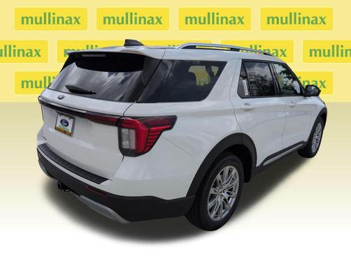White Metallic 2026 Ford Explorer Platinum