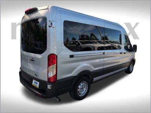 2025 Ford Transit-350 XL