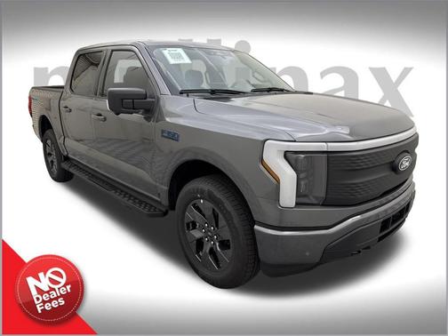 2025 Ford F-150 Lightning Flash