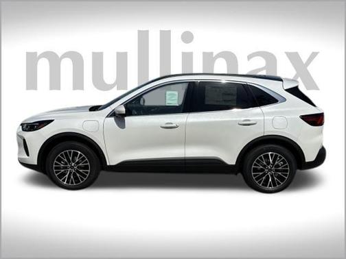 2025 Ford Escape PHEV SE