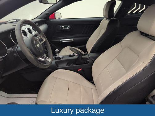 2016 Ford Mustang EcoBoost Premium