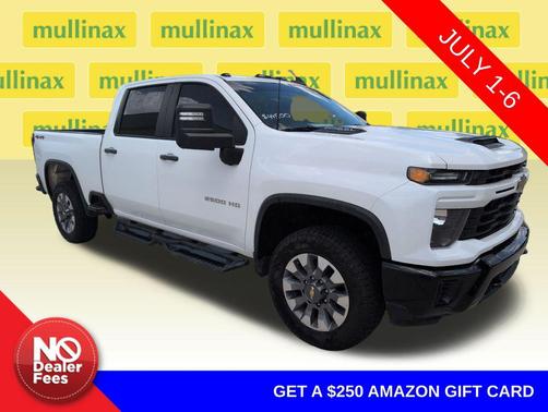 Summit White 2024 Chevrolet Silverado 2500 Custom