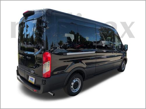 2025 Ford Transit-350 XL