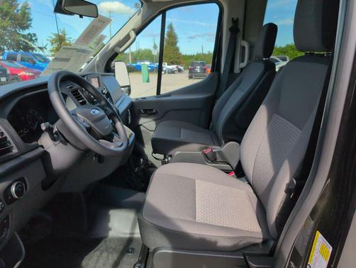 2025 Ford Transit-350 XL