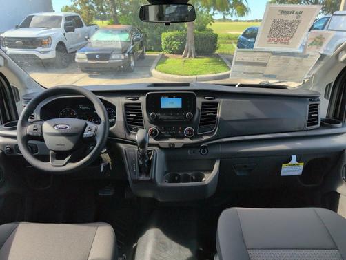2025 Ford Transit-350 XL