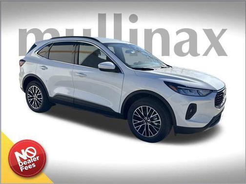 2025 Ford Escape SE