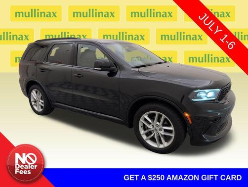 DB Black Crystal Clearcoat 2024 Dodge Durango GT Plus