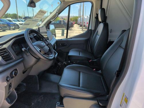 Oxford White 2026 Ford Transit-250 Base