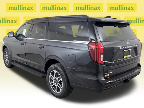 2025 Ford Expedition Max Active 4x2