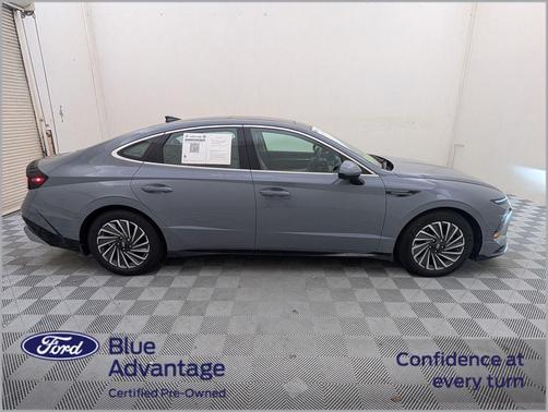 Transmission Blue 2025 Hyundai SONATA Hybrid Limited