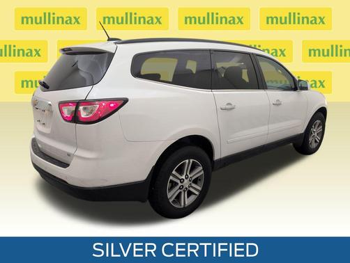 2017 Chevrolet Traverse 2LT