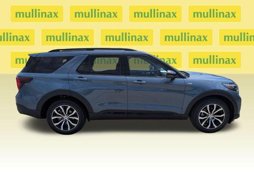 Vapor Blue Metallic 2026 Ford Explorer ST-Line
