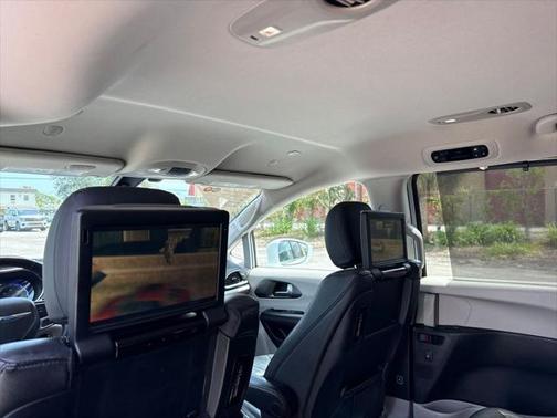 2020 Chrysler Pacifica Touring-L Plus