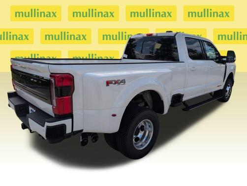 2026 Ford F-350 Platinum